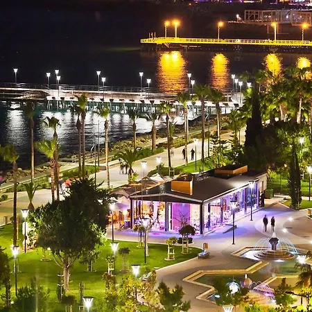 Park Tower Daire *